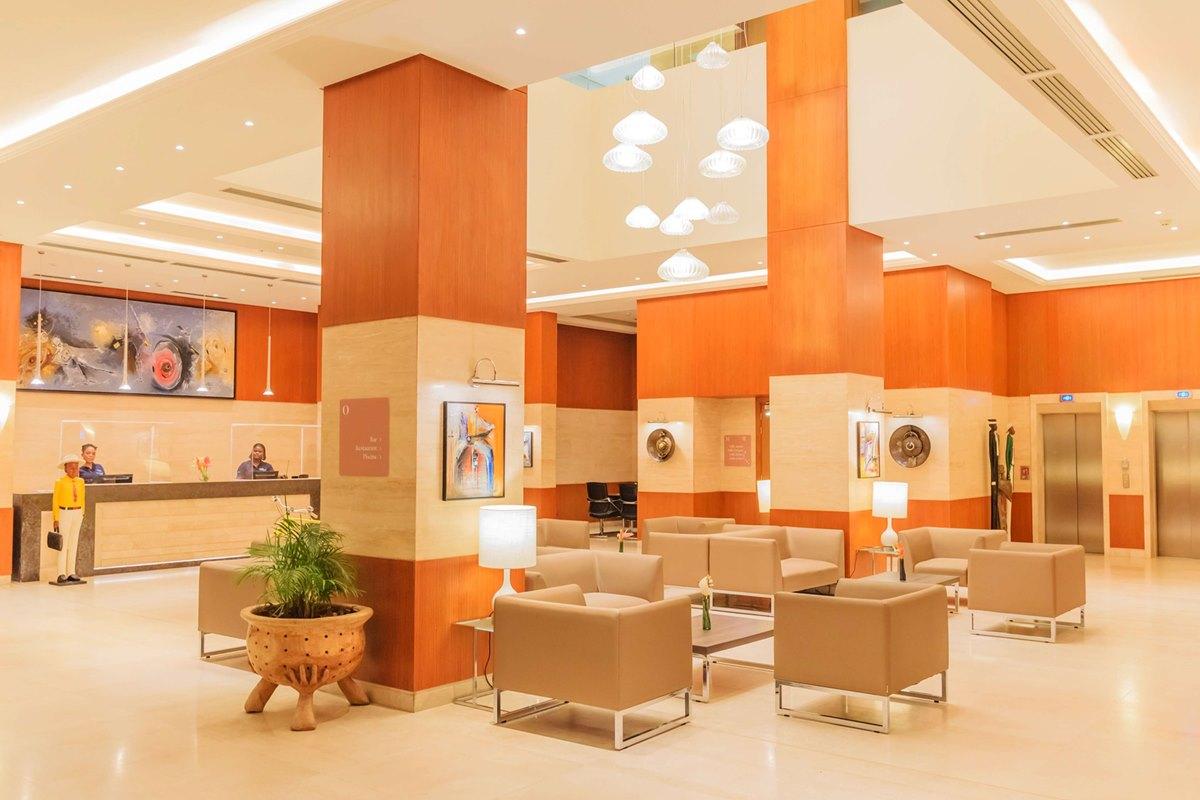 Golden Tulip Le Diplomate Hotel Cotonou Ngoại thất bức ảnh